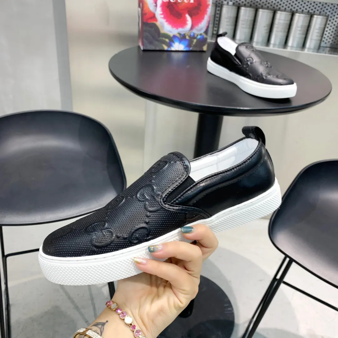 P380 👟 (1:1 replica of the official website of running volume models) 🇮🇹🇮🇹 "GUCCI" 🔍🔍Men's 2025 counters are on sale simultaneously, fashionable and casual, comfortable and breathable, imported waterproof fabrics, the first choice for trendy men, imported sheepskin lining, fashionable and trendy, trendy men Essential, soles: original soles provided by the original factory, exclusive movable molded soles, super comfortable, original factory goods, 🔍🔍high quality, you can enter and exit the counter at will, 38-44, (37 and 45 can be customized, non-refundable and non-exchangeable) available in stock, you deserve it No. 005